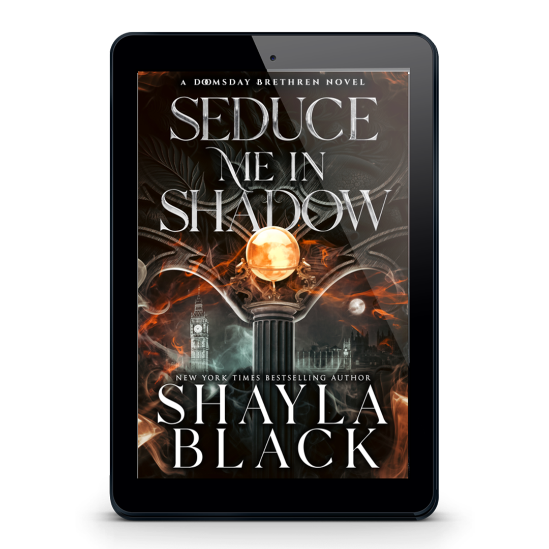 SEDUCE ME IN SHADOW